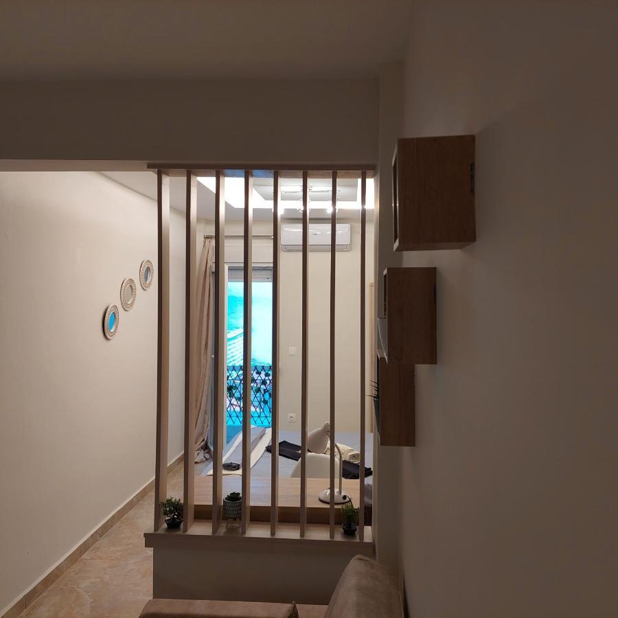 Budget Apartment To The Center Tesalonika Bagian luar foto